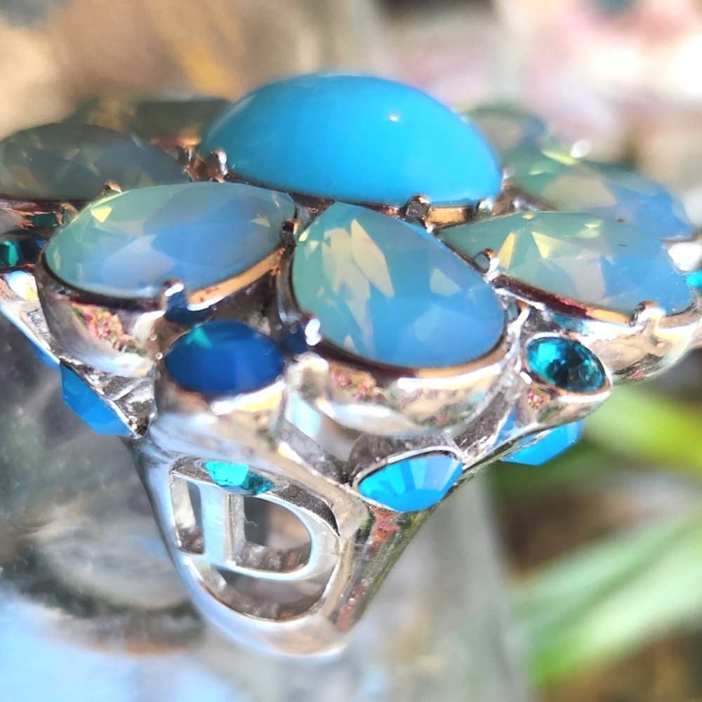DIOR GLAM Turquoise Blues Silver MEGA Sparkly Rhinestones Gaudy Cocktail RING 2" - Picture 11 of 16